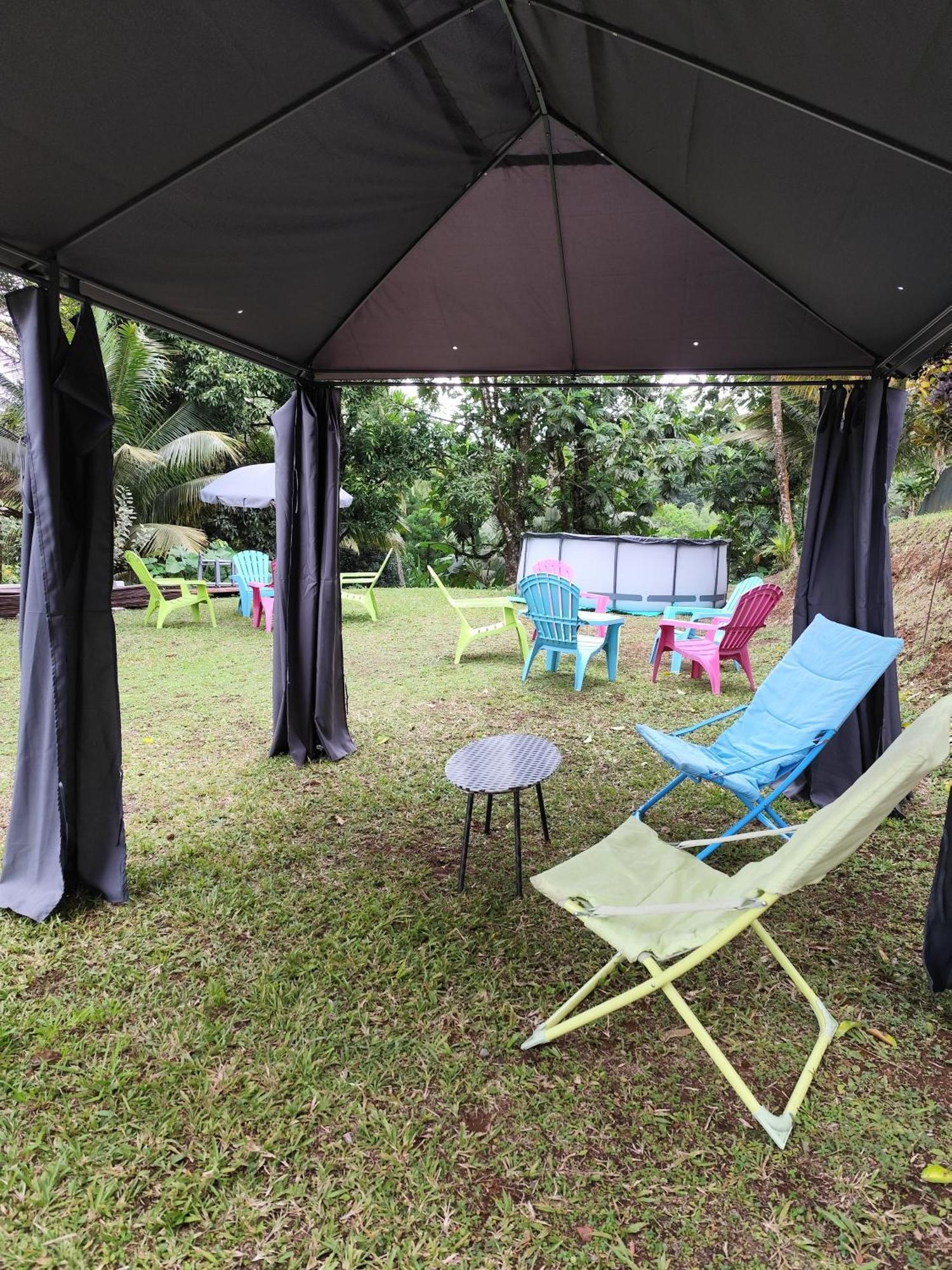 Camping A La Ferme Gros-Morne Buitenkant foto
